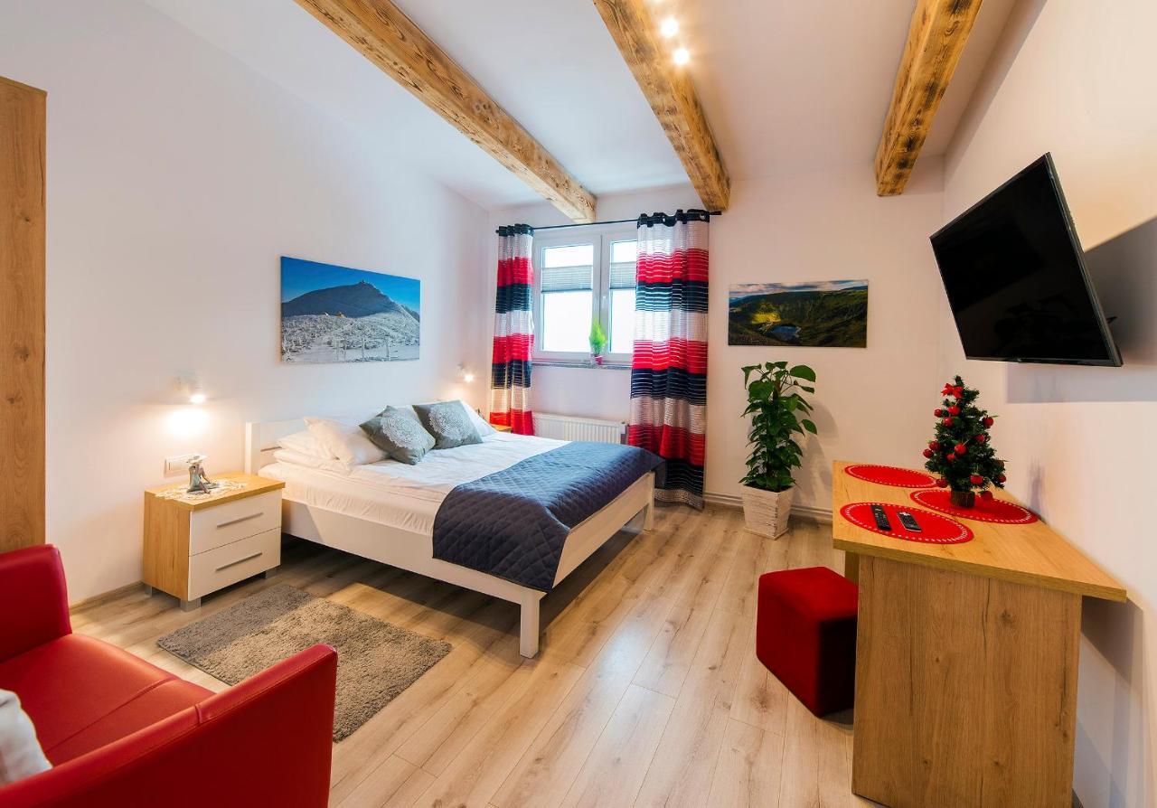 Apartamenty I Pokoje Karpacz - Centrum Karpacza, Parking W Cenie! Exterior foto